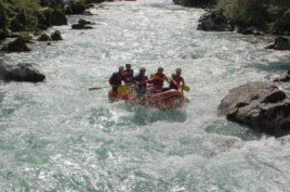 Teambuilding - Rafting za 8 oseb / 32,99 €/osebo
